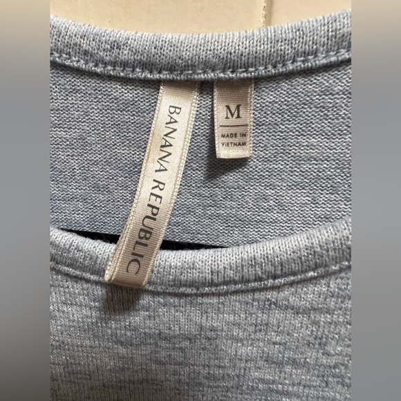 Banana Republic knit racer, back tank top - Picture 3 of 6